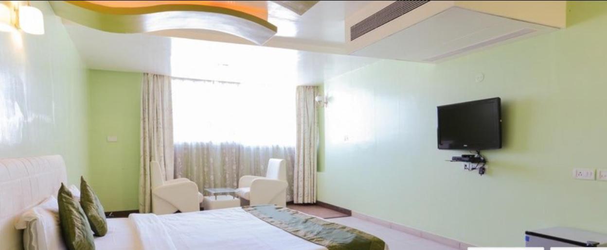 Cubbon Suites - 10 Minute Walk To Mg Road, Mg Road Metro And Church Street Bangalore Esterno foto